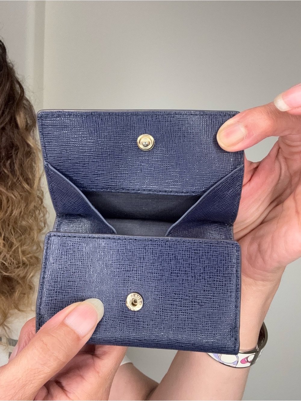 Furla Saffiano leather EUC trifold wallet Navy Blue - Picture 13 of 13